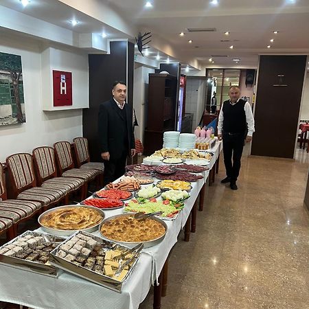 Hotel Atlas Нови пазар Екстериор снимка