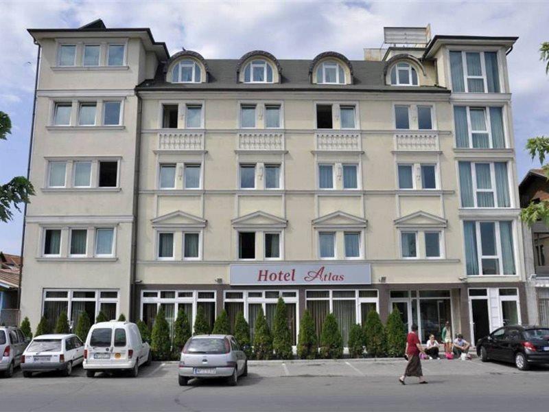 Hotel Atlas Нови пазар Екстериор снимка