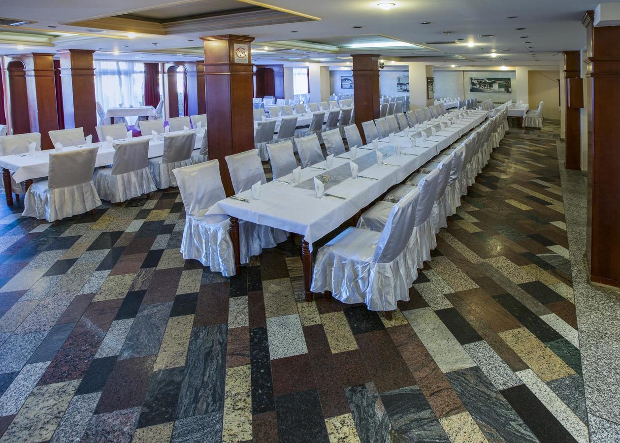 Hotel Atlas Нови пазар Екстериор снимка